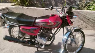 Honda 125 nut to nut jeniune