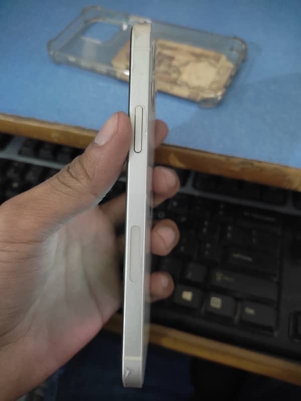 I Phone 12 128gb Factory Unlock 3