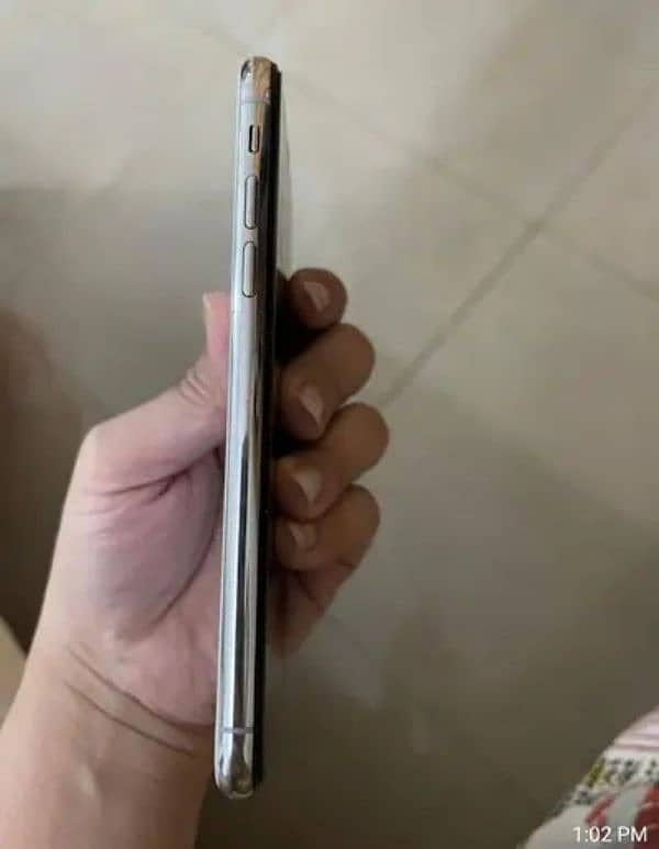 Iphone X 64GB Non PTA 1