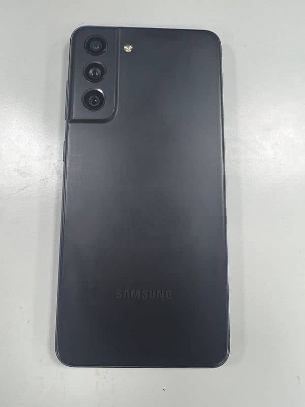 Samsung S21 FE Official PTA approved 1