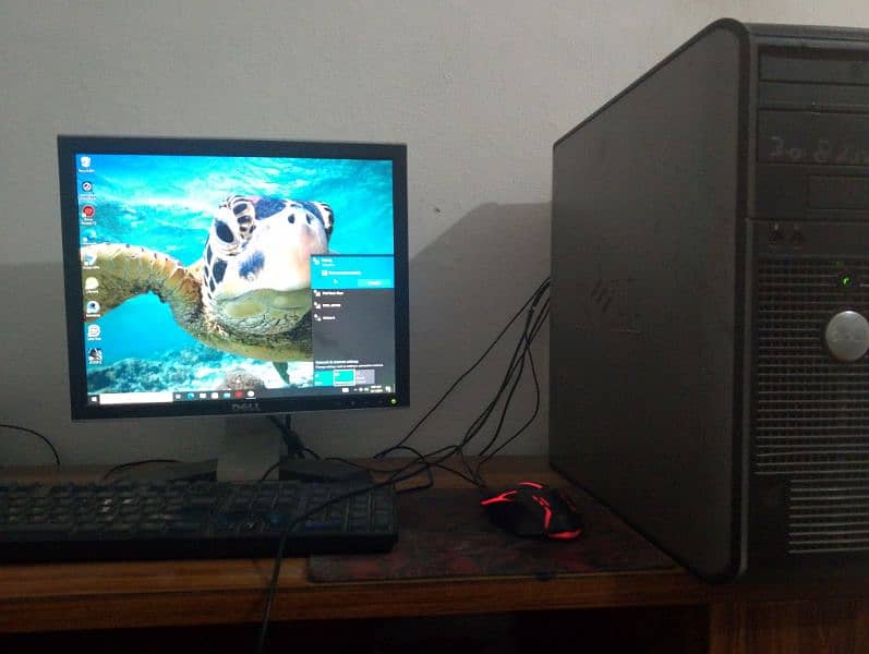 Core 2 quad  1GB Nvidia graphics card 8gb RAM with 17-inc monitor 75hz 0