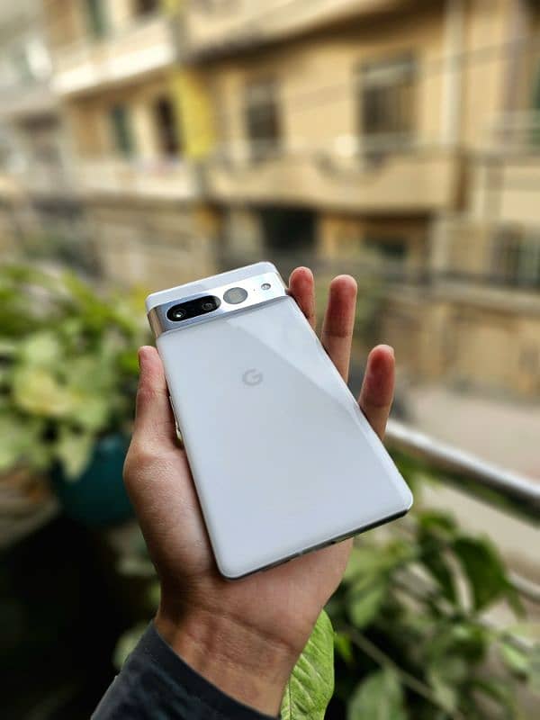 Google pixel 7 pro 5G 8