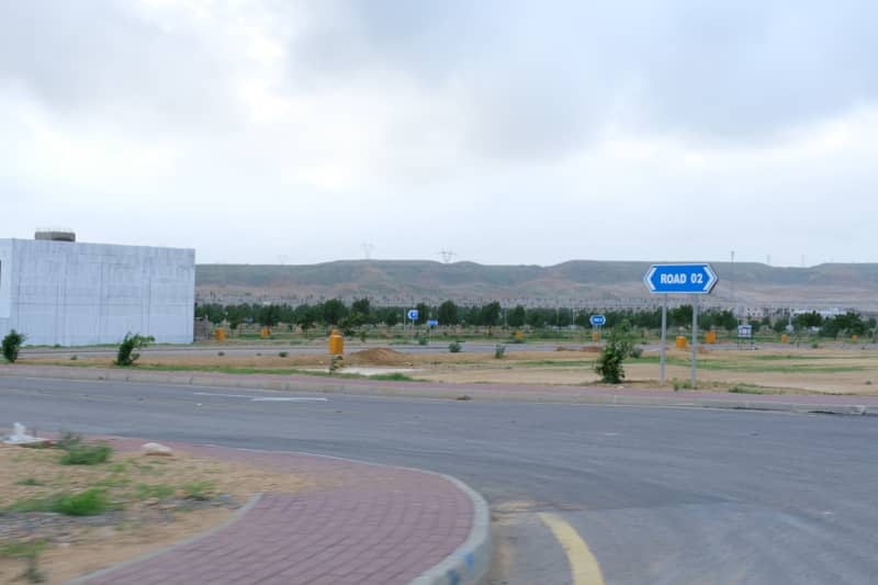 Precinct 30 Residential Plot 250 Sq. Yards with Allotment in hand at Prime Location of Bahria Town Karachi 5