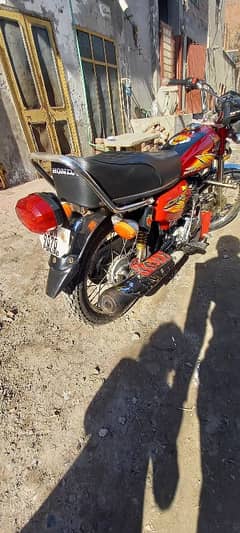 Honda 125 model 2021 Red