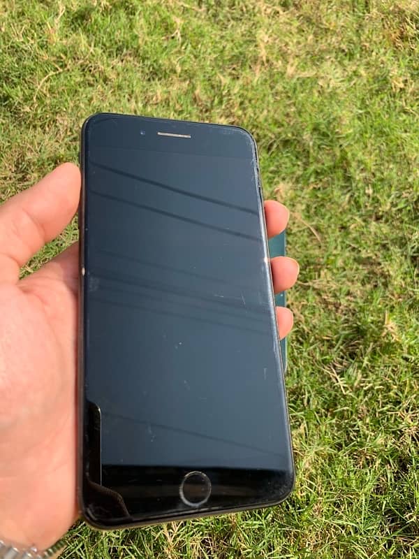 iPhone 7plus non pta bypass32gb in good condition 1