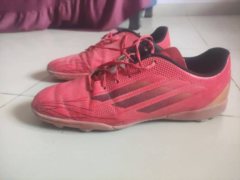 football boots of Adidas 1