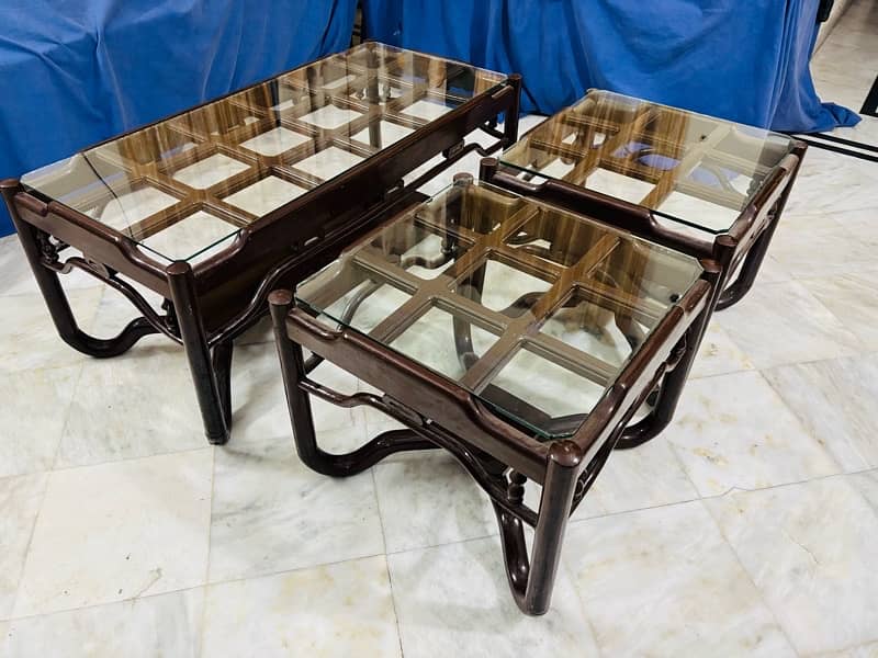 centre table with 2 side tables for sale 1