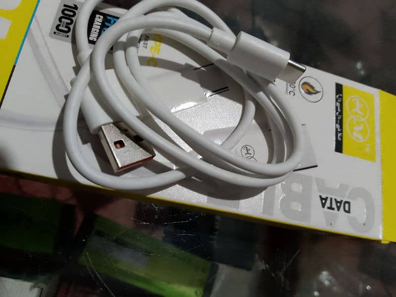 HM charging/data cable c- type 0