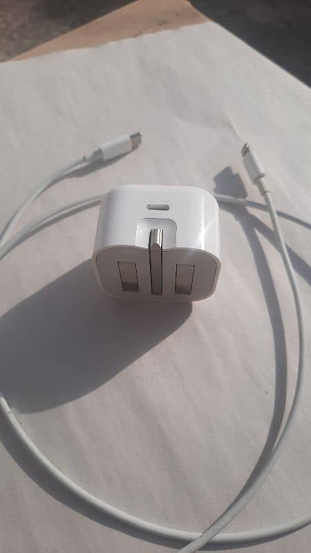 Original iPhone Fast Charger 1