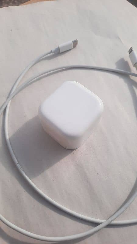 Original iPhone Fast Charger 3