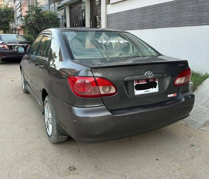 Toyota Corolla Altis 2005 3