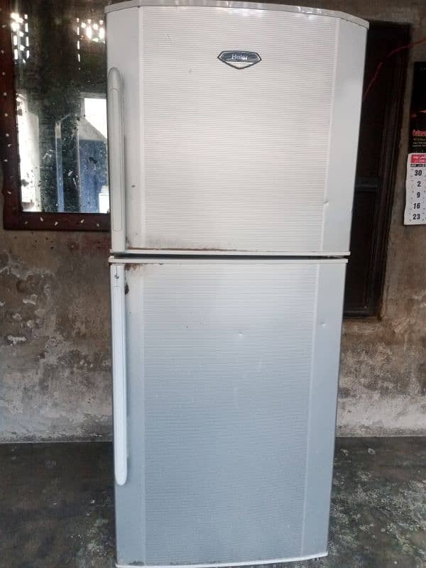 Haier fridge for sale 0