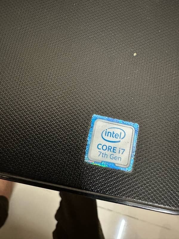 Dell Inspiron Core i7 7th gen 4