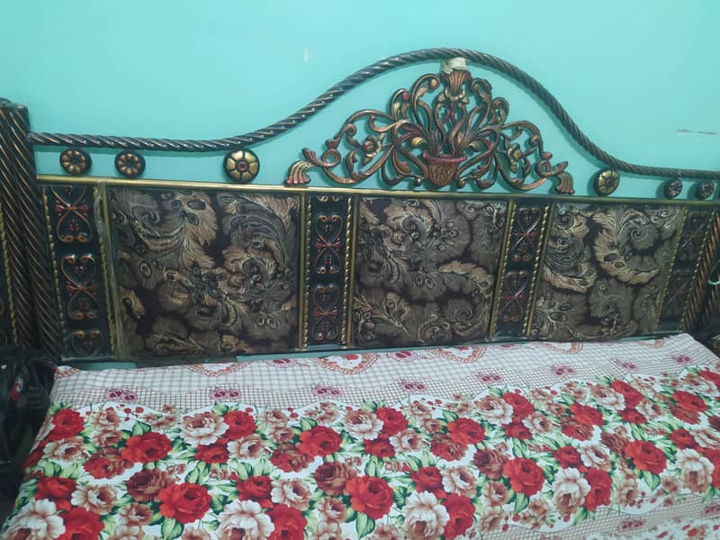 Iron sofa set 5 seater 1