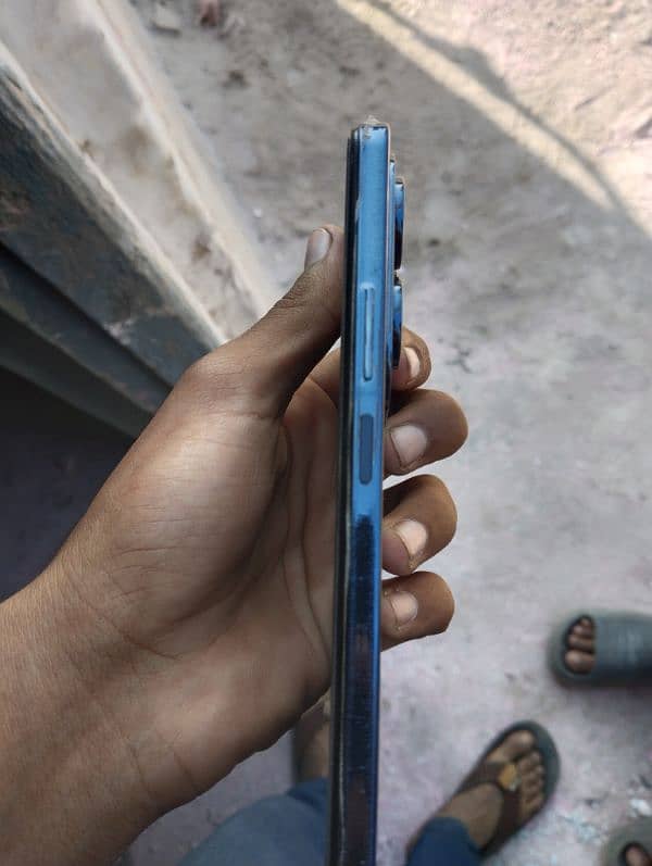 Infinix Hot 40 pro 3