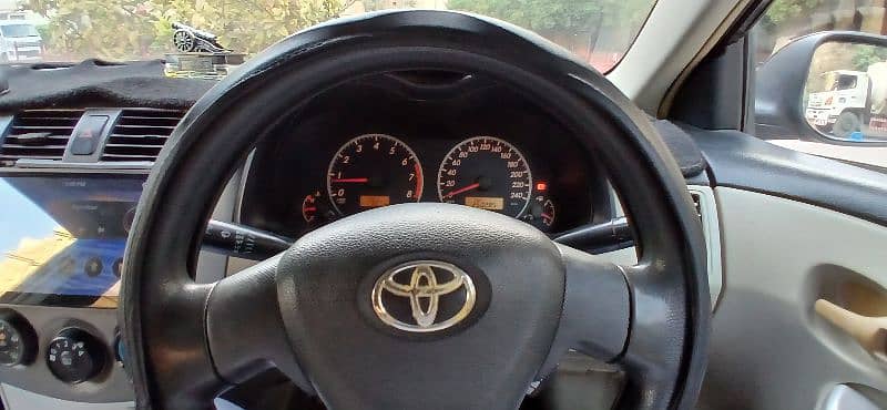 Toyota Corolla GLI 2012 7