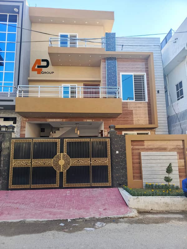 Budget Friendly 5 Marla Double Storey House For Sale - M Block 0