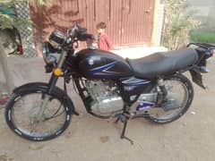 Suzuki GS 150,1-11-2013