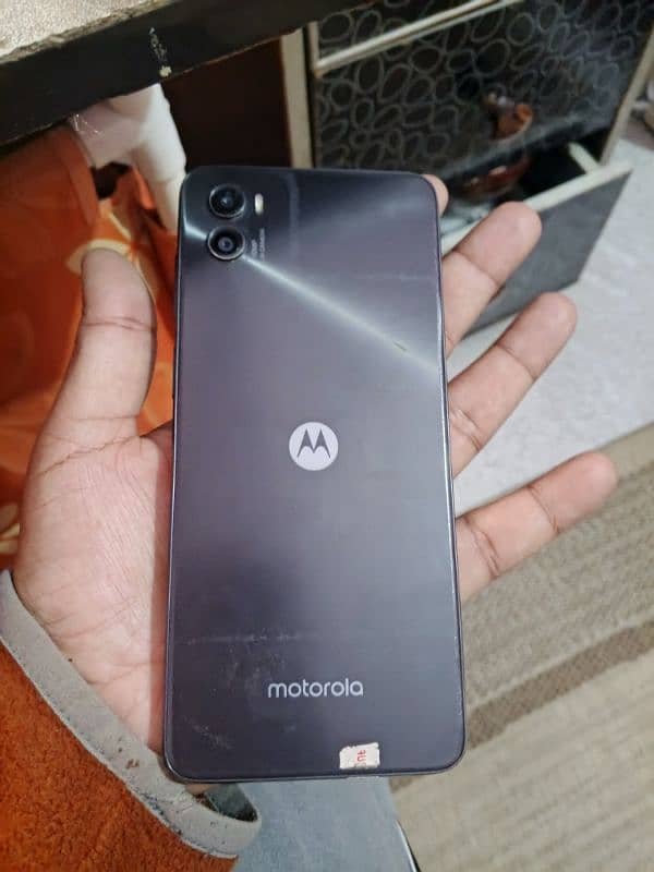 moto e32 s 4 ram 64GB 2