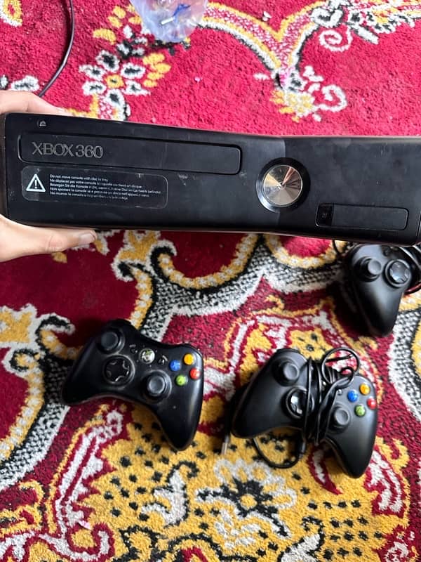 xbox 360 slim 250gb 1