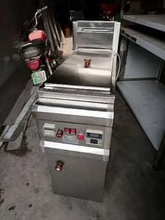 Deep fryer (16) litre Hot Plate/fryer /Display Counter SS Best qualit