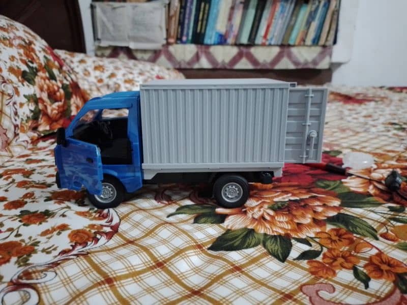 R/c Pickup model truck 2