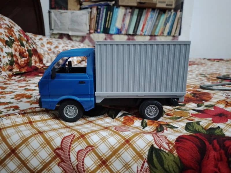 R/c Pickup model truck 10