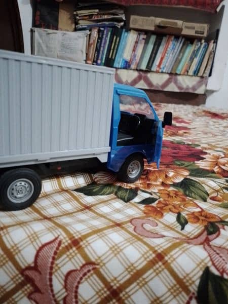 R/c Pickup model truck 11