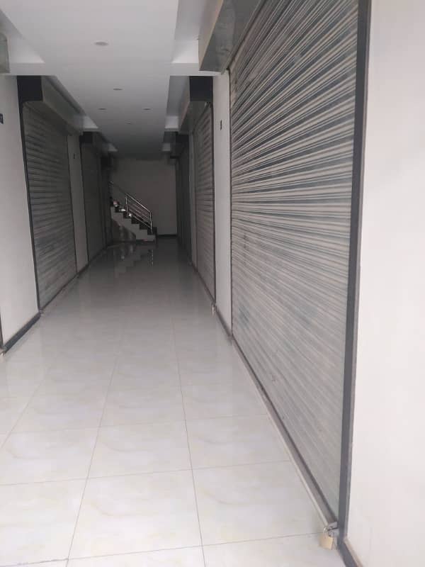 Shop 4 rent in chaklala close to bostan khan road 4