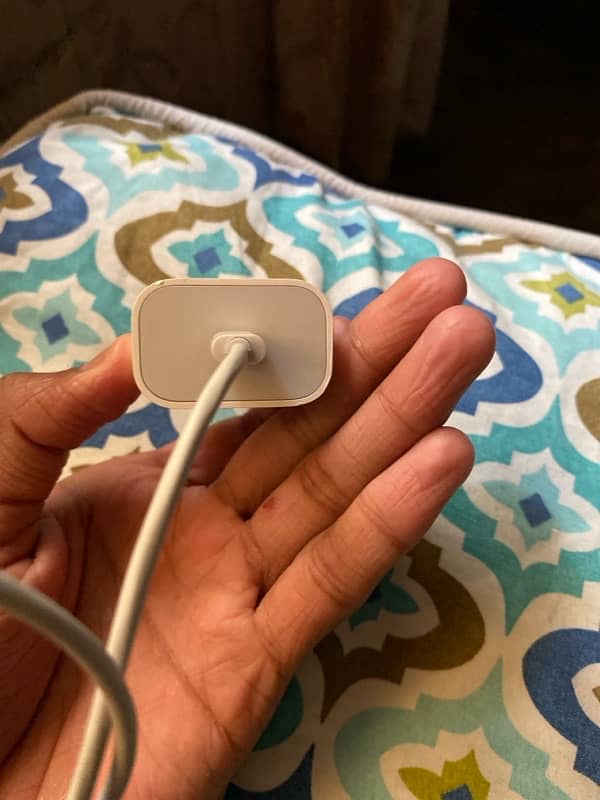 apple iphone 20w charger 3