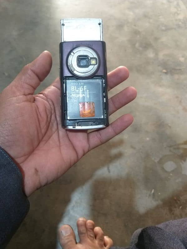 Nokia N95 sd card wale 3 mobiles My WhatsApp 03068344559 11