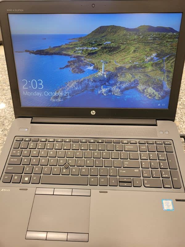 HP ZBook 15 G4 13