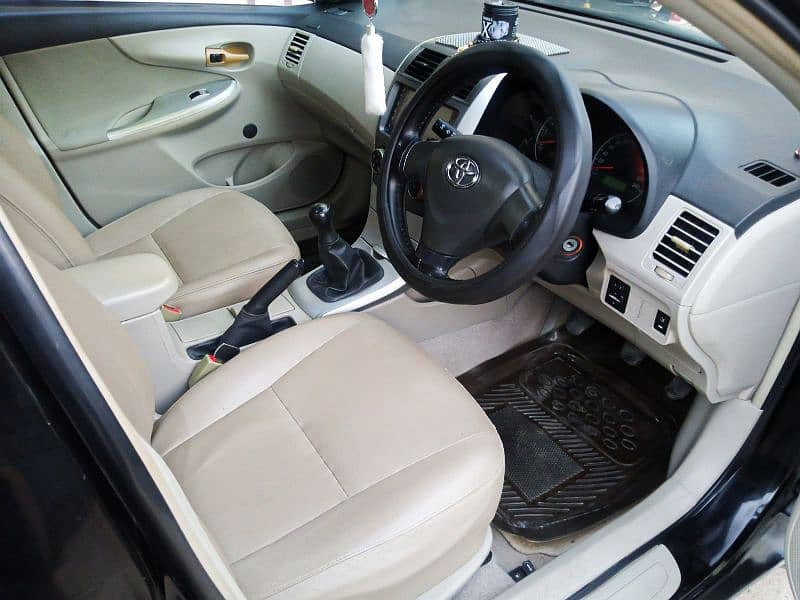 Toyota Corolla XLI VVt-i Manual For Sale in Immaculate Condition. 0