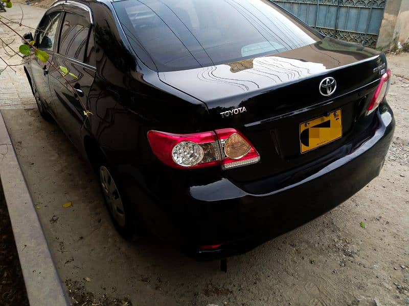 Toyota Corolla XLI VVt-i Manual For Sale in Immaculate Condition. 7