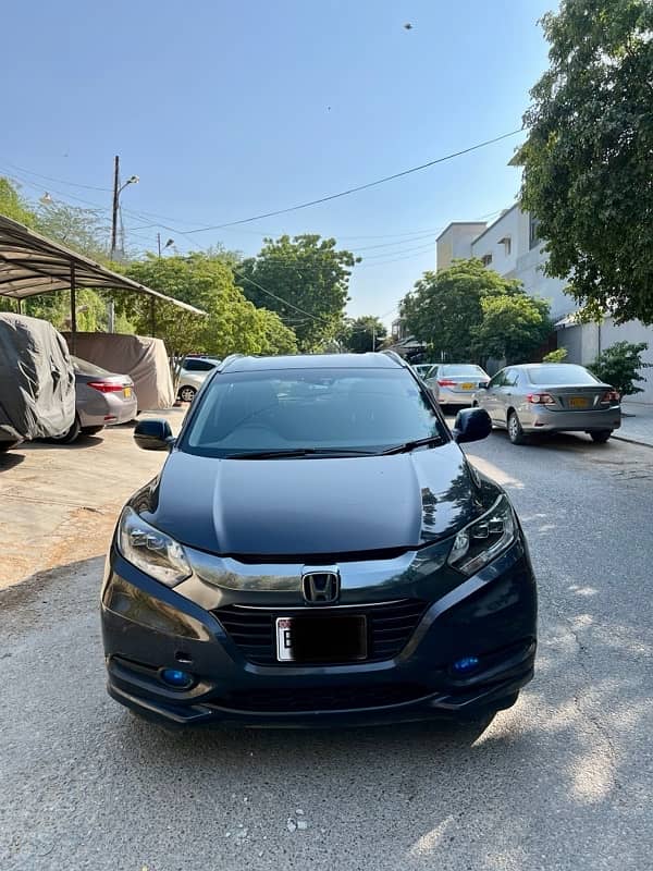 Honda Vezel 2014/18 Z Sensing Excellent condition 2