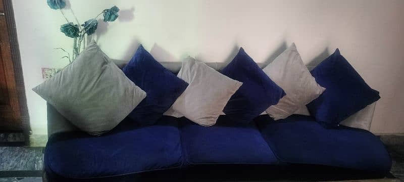 Sofa for sale 3