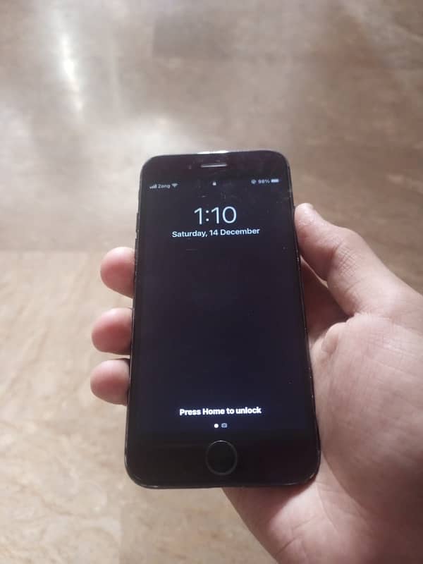 iPhone 7 32gb all ok 4