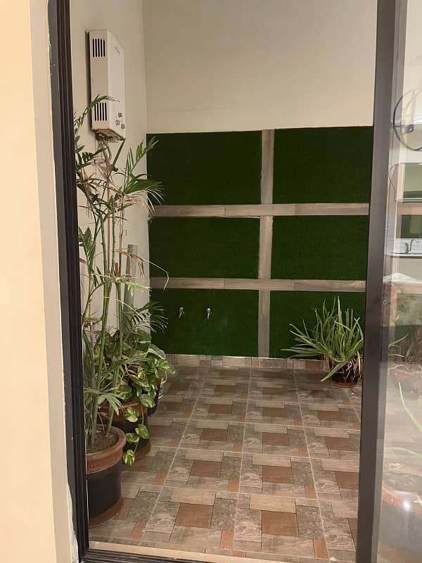 Like Brand New 11 Marla Upper Portion With 2 Bed Available For Rent In Ghaznavi Block Bahria Town Lahore 4