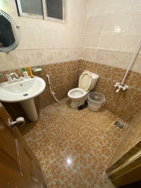 FLAT FOR SALE IN GULSHAN E IQBAL BLOCK 3 12