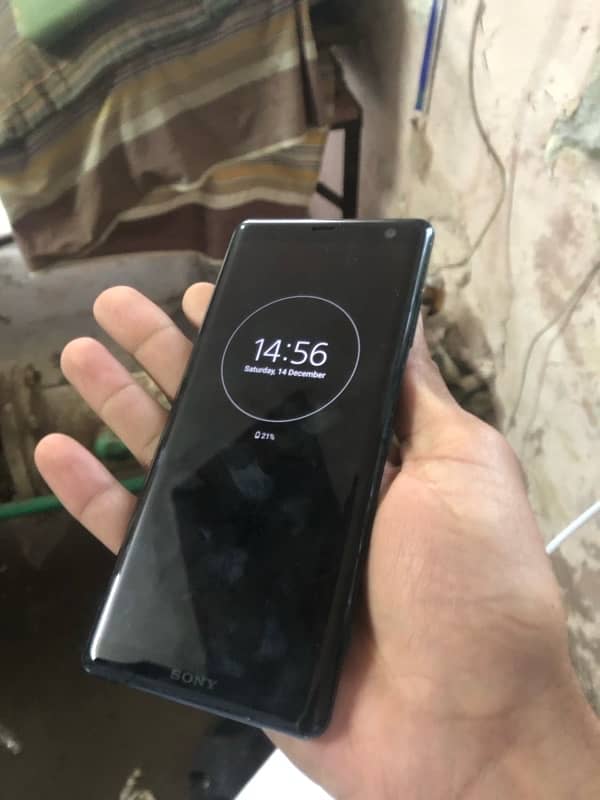 Sony axpera xz3 6/64 GB candition 10/10 3