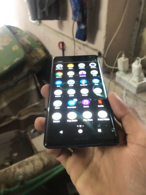 Sony axpera xz3 6/64 GB candition 10/10 6