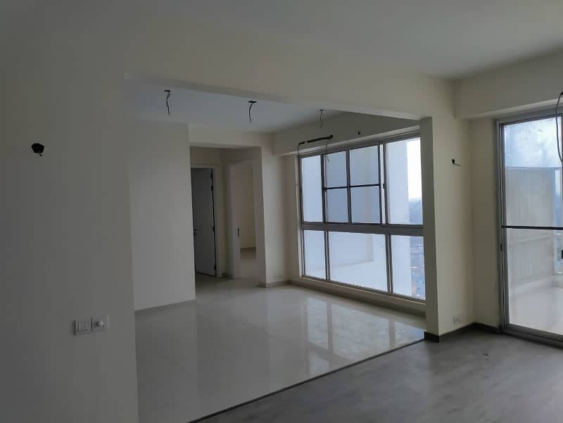 Lucky One Apartment Flat For Sale 6