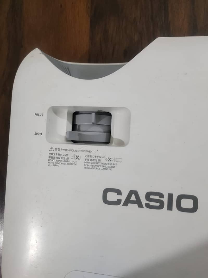 Casio JXV110W 3500 Lumans 5