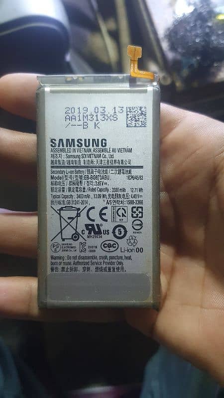 Samsung Galaxy S10 8/128 9