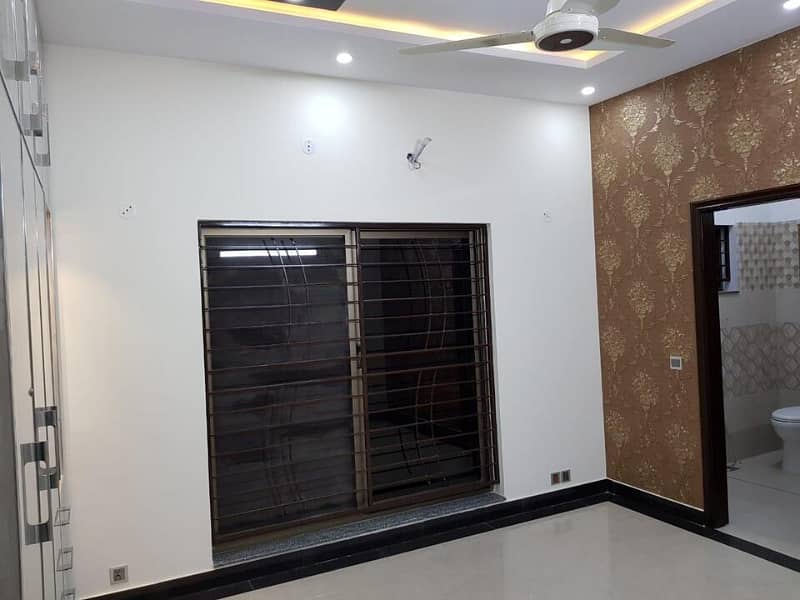 10 Marla Luxury Upper Portion For Rent In Gulmohar Block Bahria Town Lahore 9