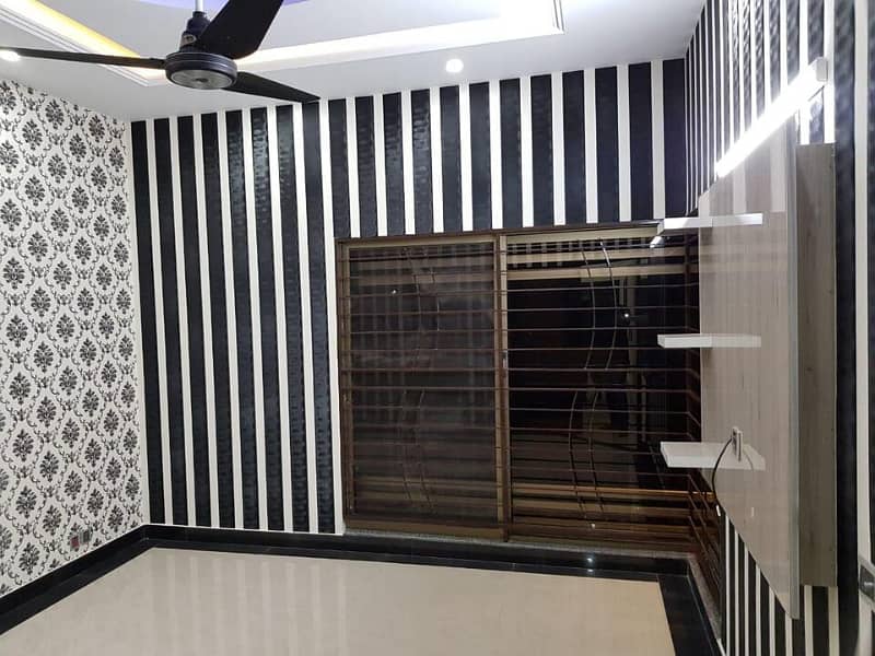 10 Marla Luxury Upper Portion For Rent In Gulmohar Block Bahria Town Lahore 11