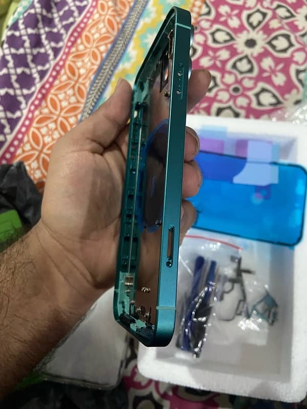 Iphone Xr to 16 Hosuing Converter 2