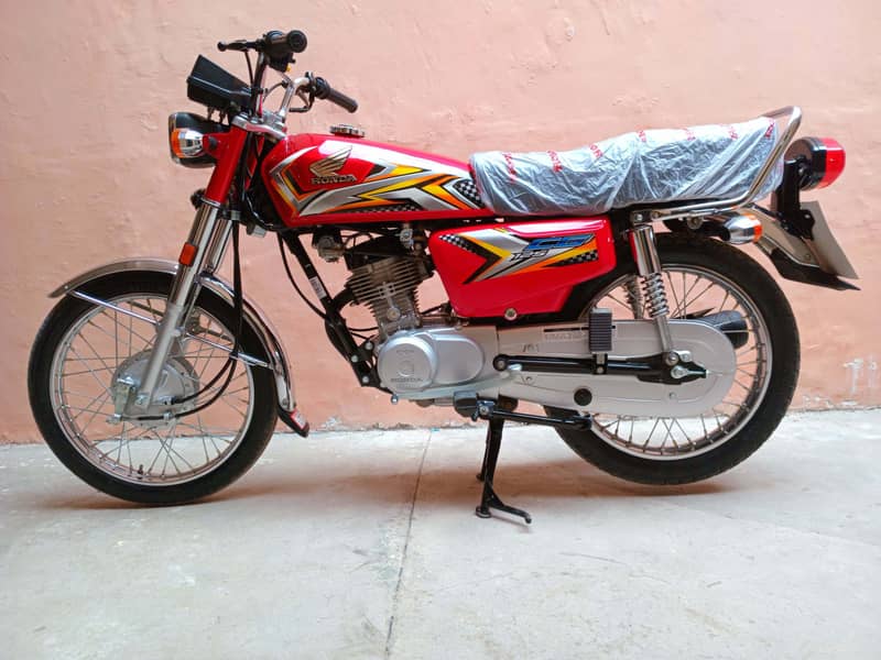 Honda CG 125 Model (2025) 0