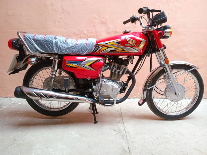 Honda CG 125 Model (2025) 1