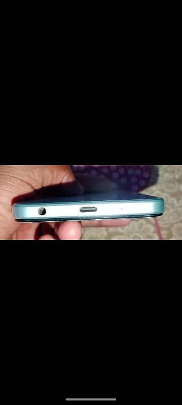 vivo y18 4/128 GB good condition 2